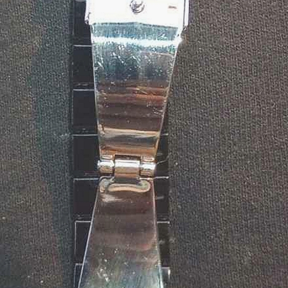 Michael Kors Watch - Picture 2 of 6